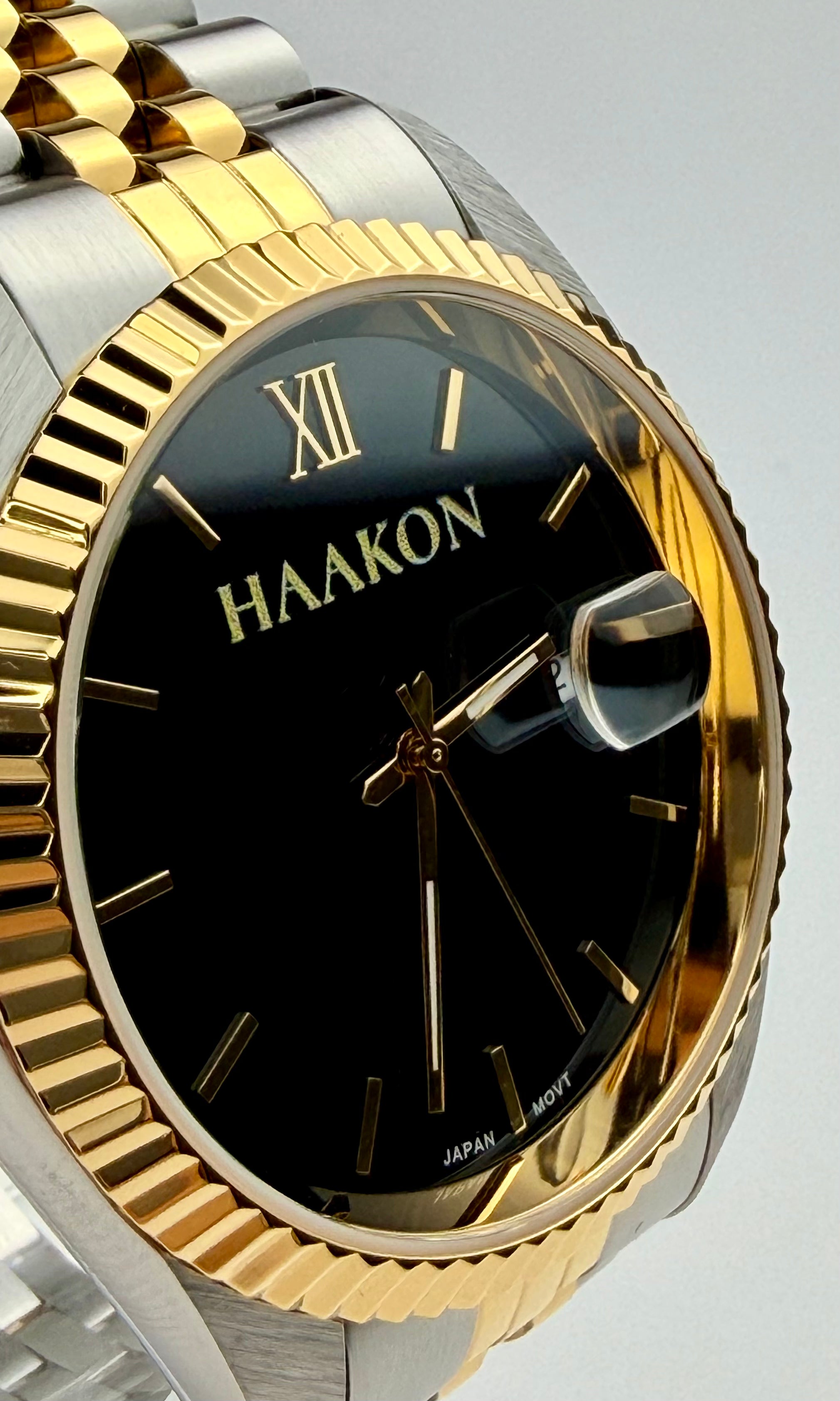 HAAKON Classicor - Black/Gold