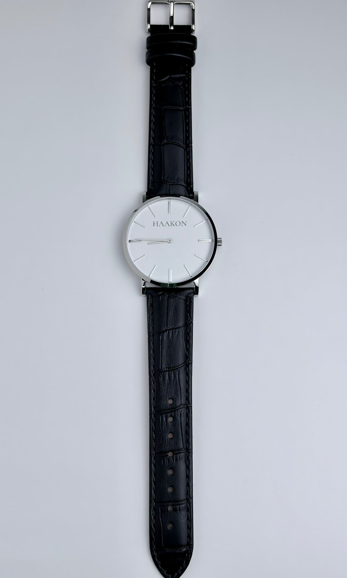 HAAKON Legacy - White