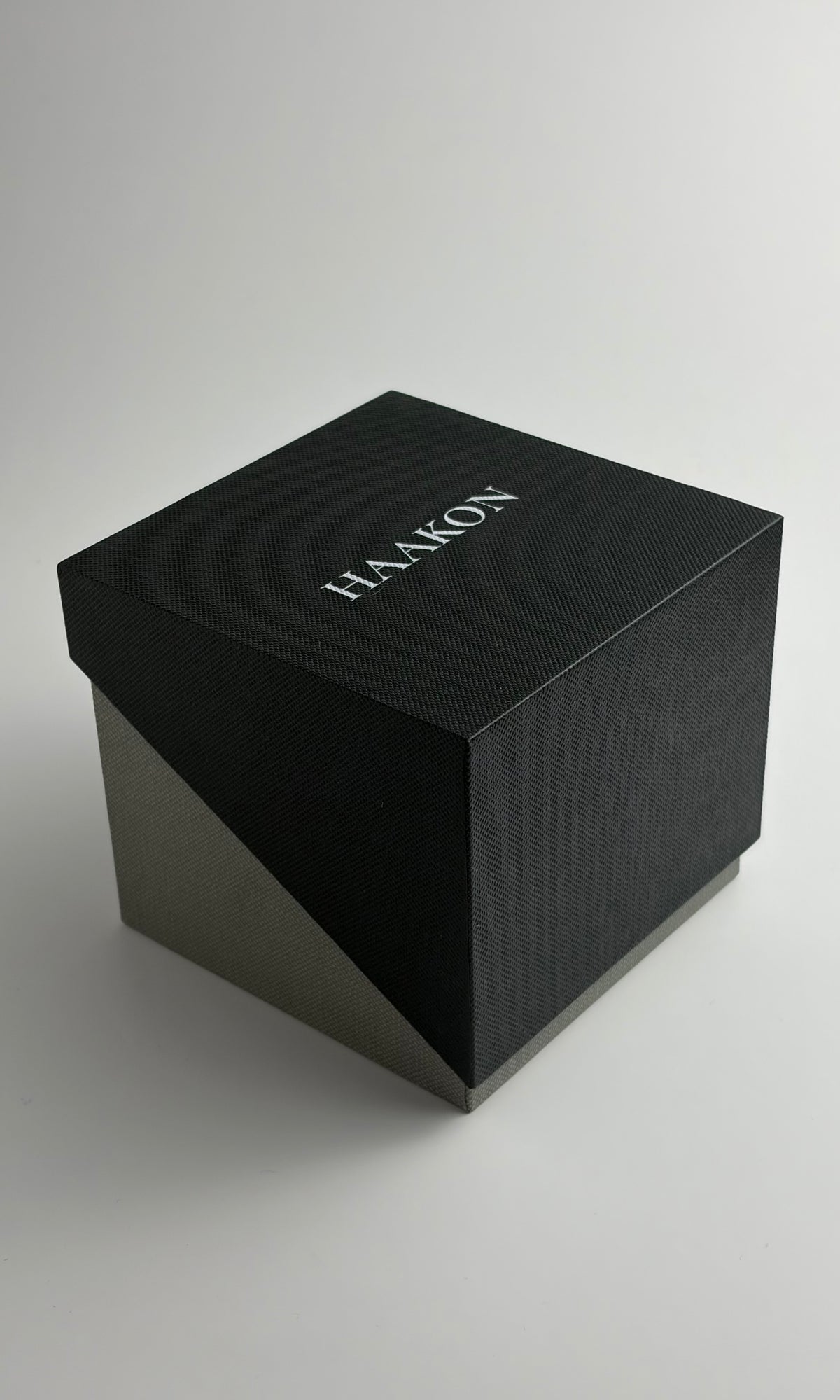 HAAKON Classicor - Black/Gold